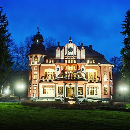 Letohrádek sv. Vojtěch Pocatky Exterior foto