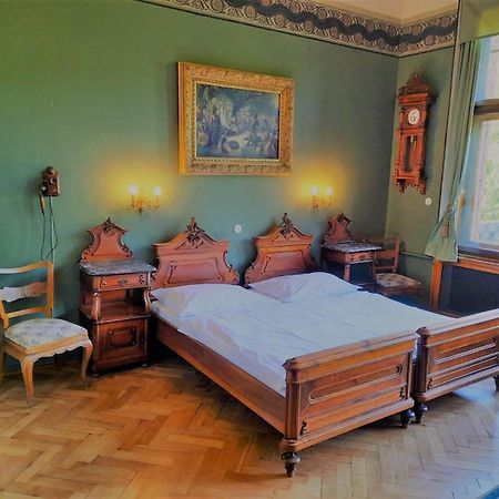 Letohrádek sv. Vojtěch Pocatky Exterior foto