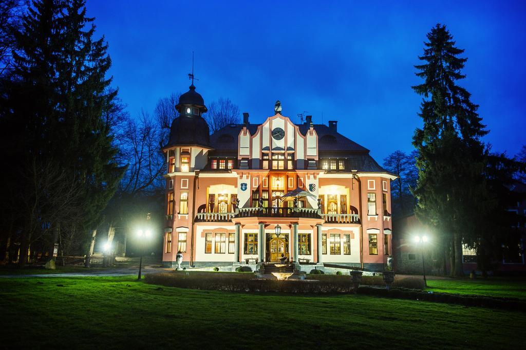 Letohrádek sv. Vojtěch Pocatky Exterior foto