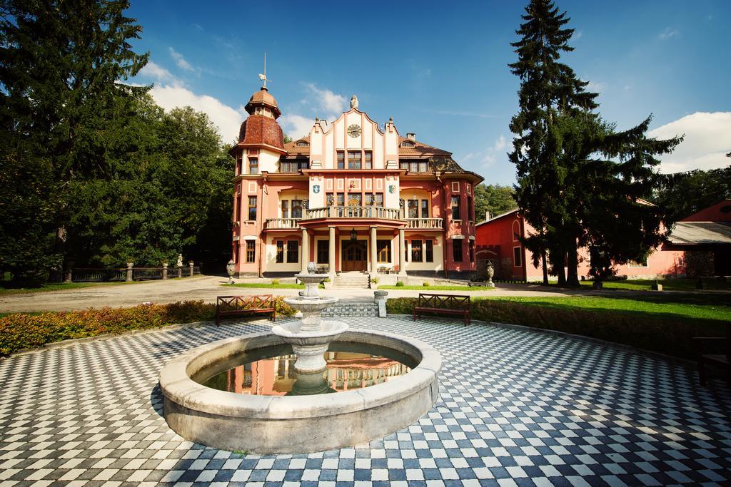 Letohrádek sv. Vojtěch Pocatky Exterior foto