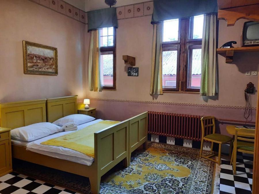 Letohrádek sv. Vojtěch Pocatky Exterior foto